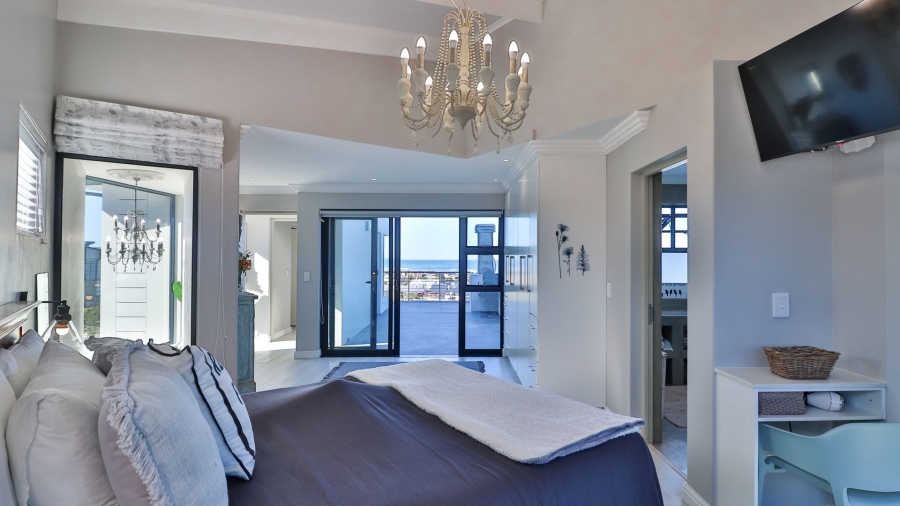 2 Bedroom Property for Sale in Stilbaai Oos Western Cape